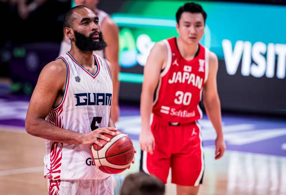 有内线优势, 男篮, 整场比赛投