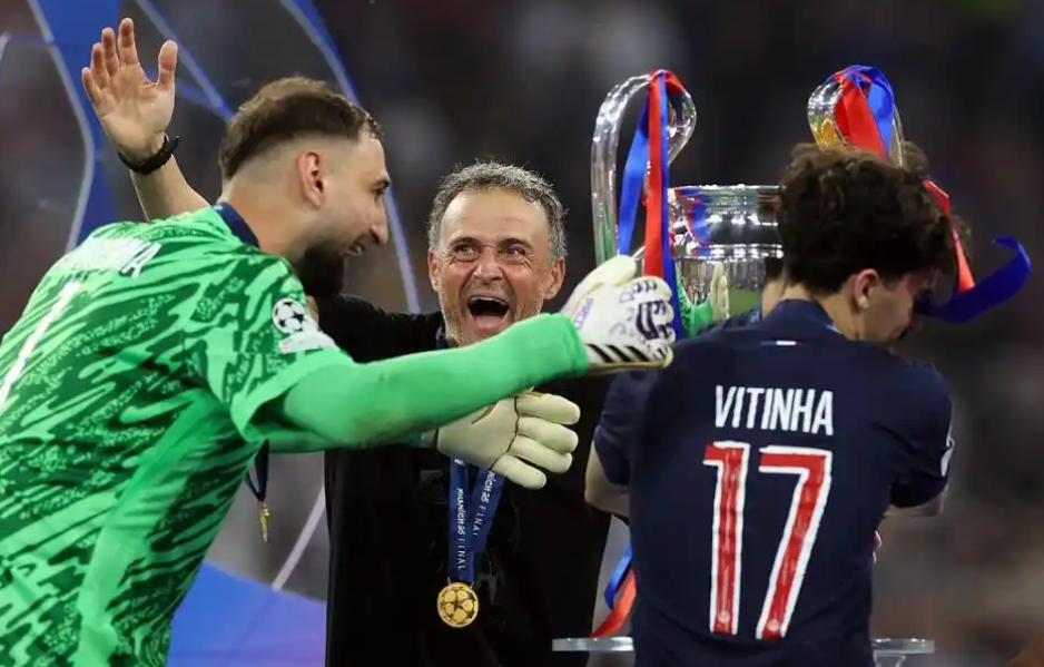 是蓝月的门, 个问题 是蓝月的门, 个问题