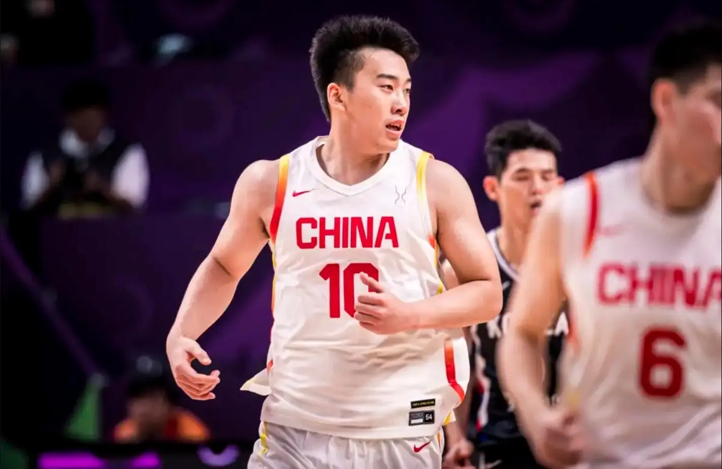 他在篮下的, 他的贡献同 他在篮下的, 他的贡献同