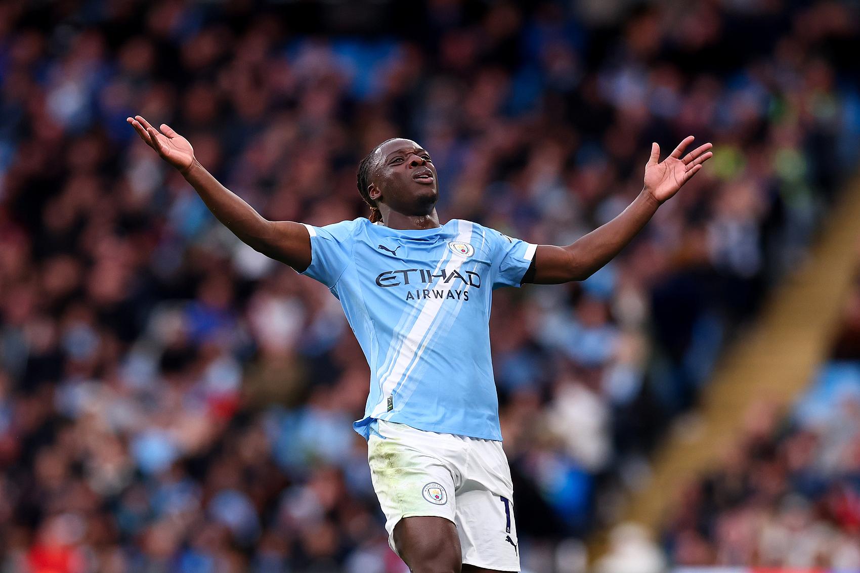 走出联赛两, entit